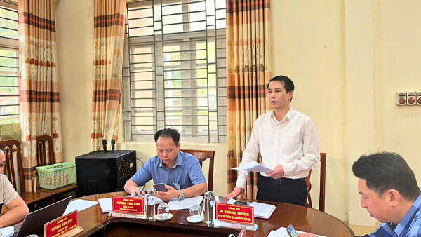 Ủy ban nhân dân xã Bằng Mạc tổ chức họp chuẩn bị Lễ đón Bằng xếp hạng Di tích Quốc gia hang Ngườm Sâu