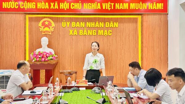 HĐND xã Bằng Mạc khảo sát việc thực hiện Nghị quyết số 33/2025/NQ-HĐND về lĩnh vực chứng thực