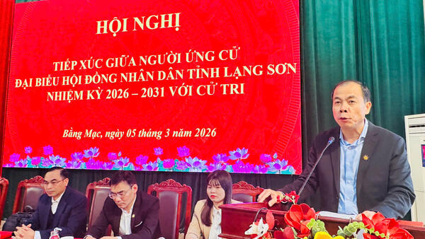 CỬ TRI XÃ BẰNG MẠC TIẾP XÚC VỚI NGƯỜI ỨNG CỬ ĐẠI BIỂU HĐND TỈNH NHIỆM KỲ 2026–2031.