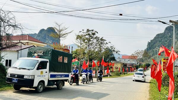 BẰNG MẠC ĐẨY MẠNH TUYÊN TRUYỀN LƯU ĐỘNG VỀ CÔNG TÁC BẦU CỬ