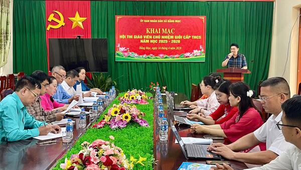 Bằng Mạc khai mạc Hội thi giáo viên chủ nhiệm lớp giỏi cấp THCS