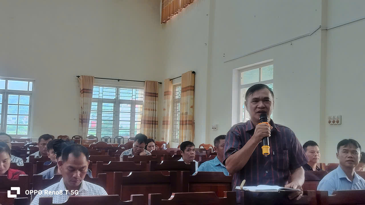 Đại biểu phát biêu tại hội nghị